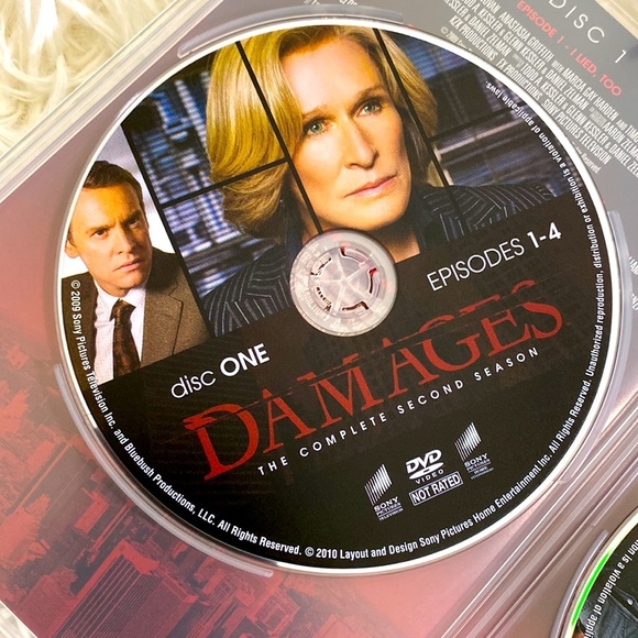 DAMAGES SEASON 2 DVD 3 DISC SET Glenn Close Rose Byrne William Hurt GUC - Picture 7 of 9